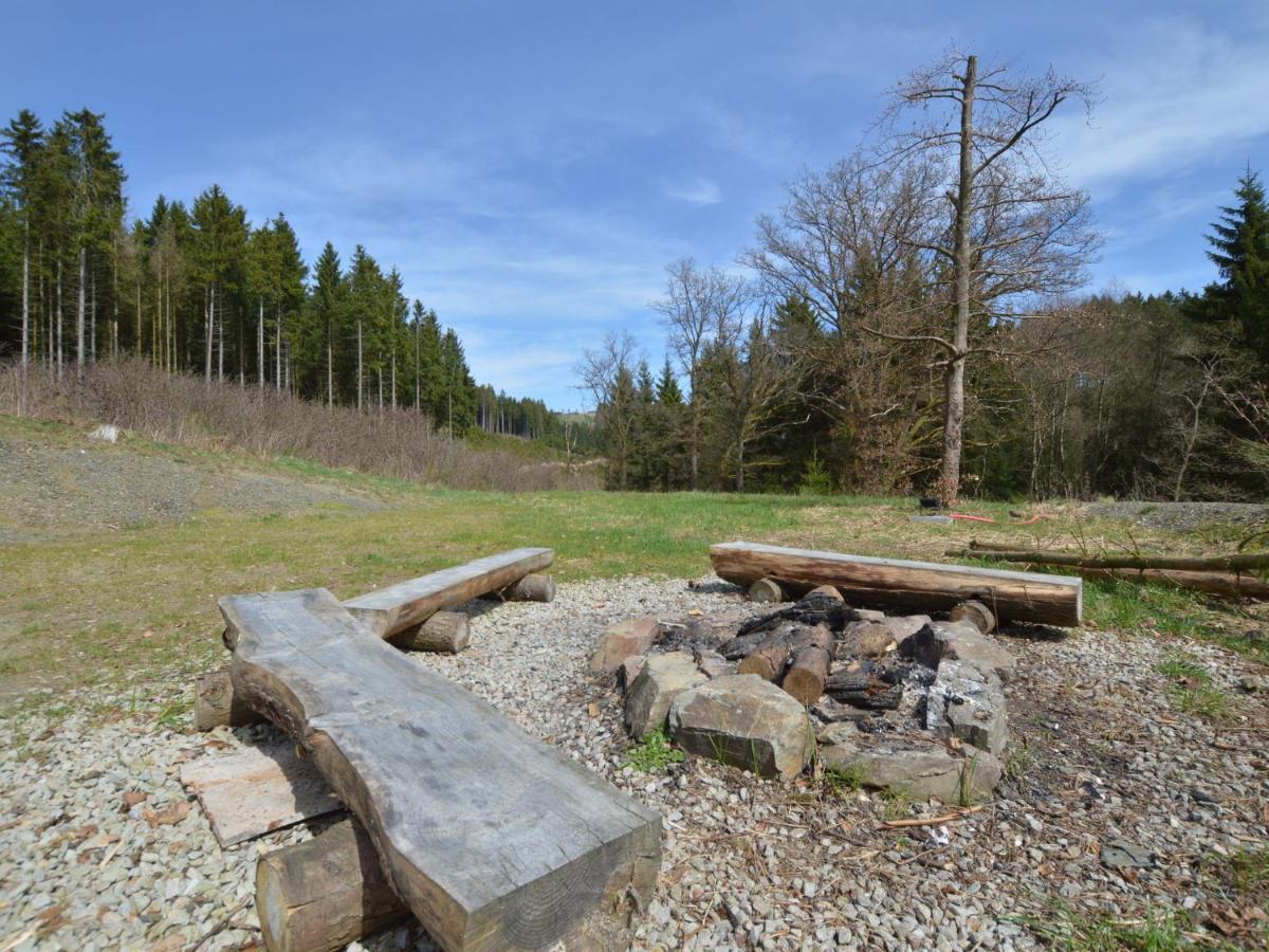 Holiday Home In The Middle Of Nature With Sauna Longfaye Buitenkant foto